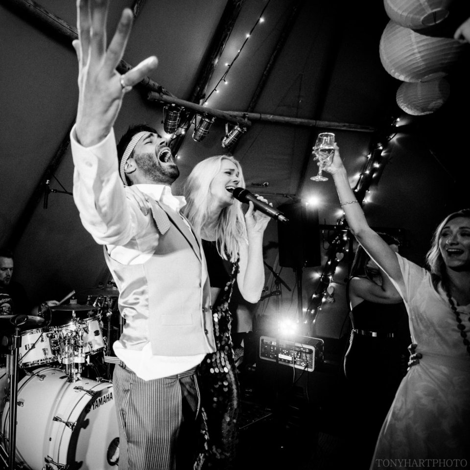 Top UK wedding band, best uk party band, top london events band, corporate entertainment, live music for events, top british party band